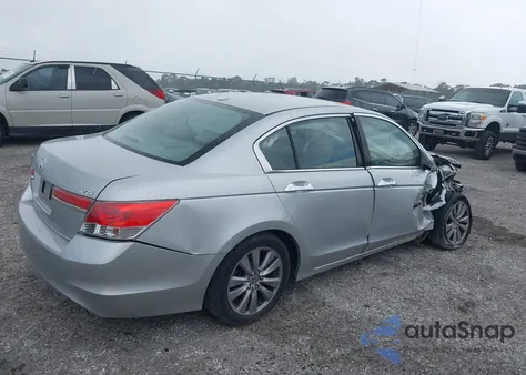 2012 Honda Accord 3.5 Ex-L z USA, uszkodzony, nr VIN 1HGCP3F84CA019108